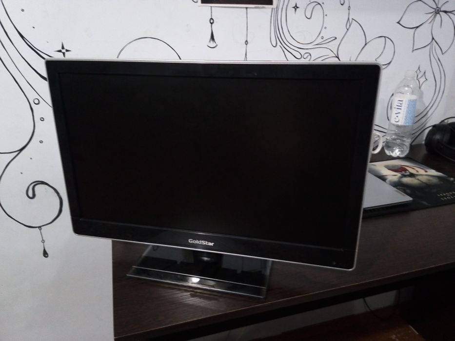 манитор GoldStar FullHD