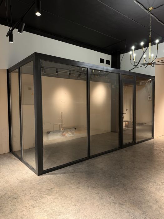 Алюминиевые двери окна перегородки