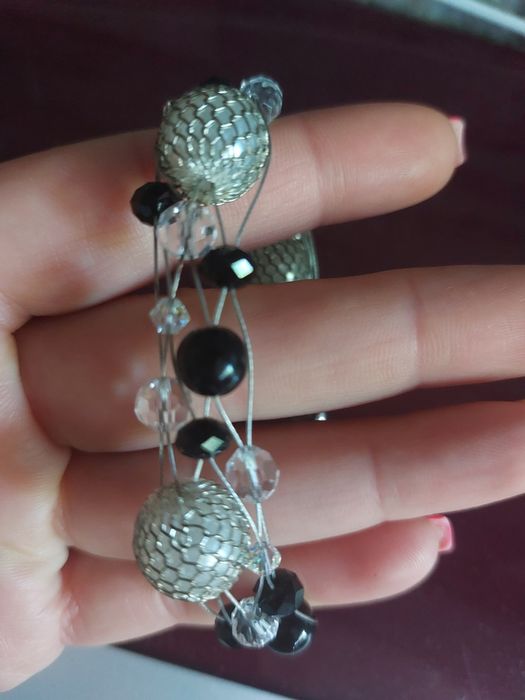 Дамска гривна с перли