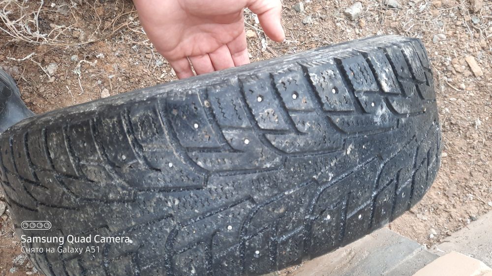 Қысқы дөңгелектер сатылады.