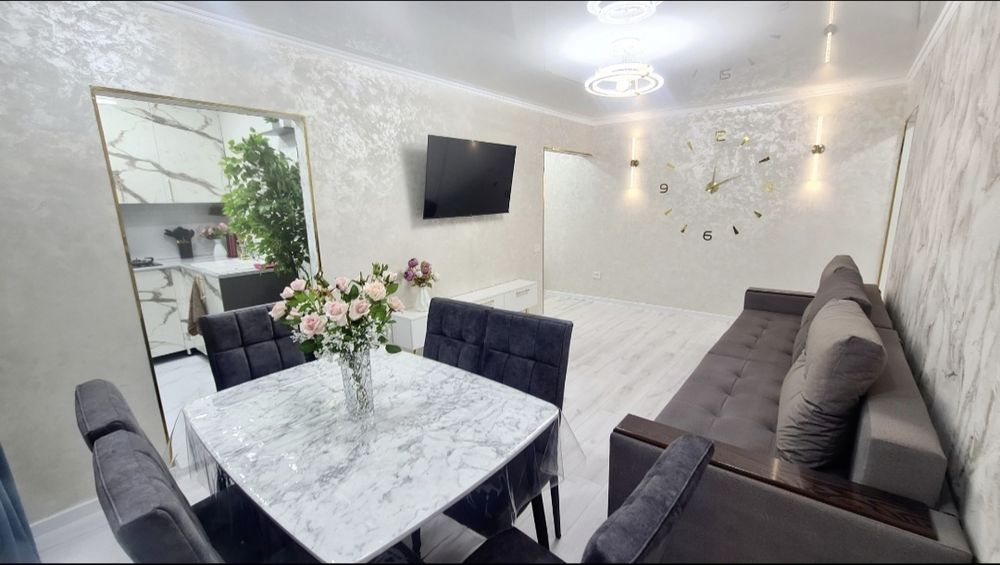 3ком Арбат посуточно. Айбергенова 1Б