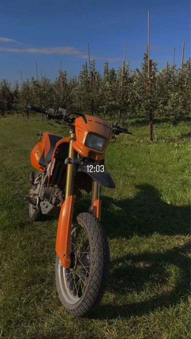 Vand cross 125 hyosung XCX cu acte