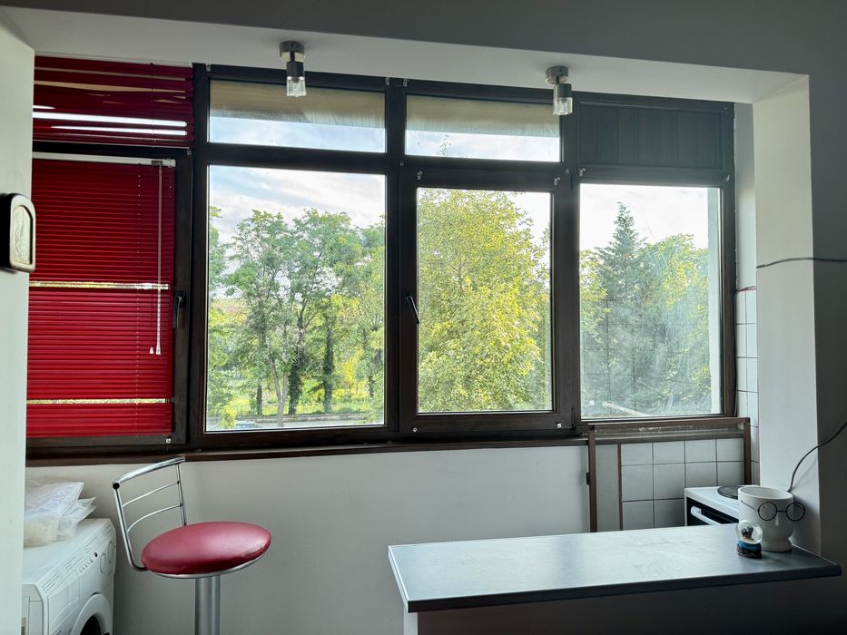 Дава се под наем Двустаен апартамент в Харманли - 40 кв.м за 289.17 € - Снимка #1