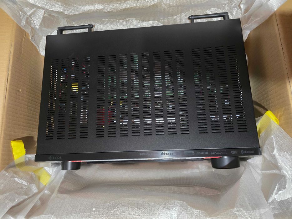 Продавам Denon AVR-S660H 5.2 AV ресивър – 8K, HEOS – Като нов!