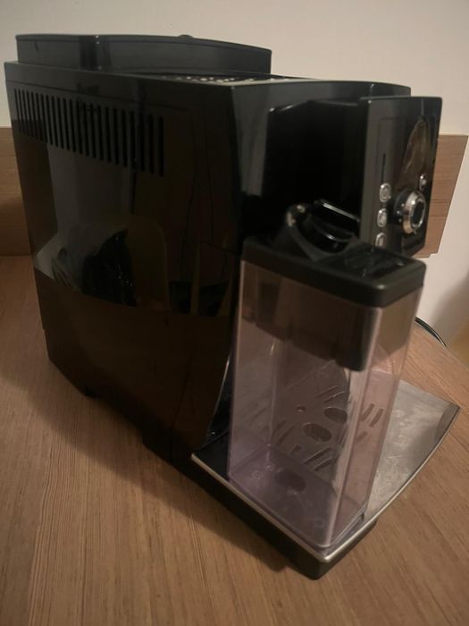 Aparat de cafea DeLonghi Cappuccino Smart