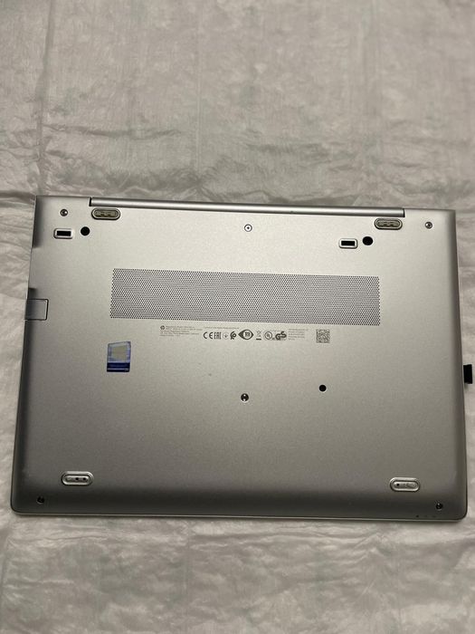 Vând laptop hp elitebook