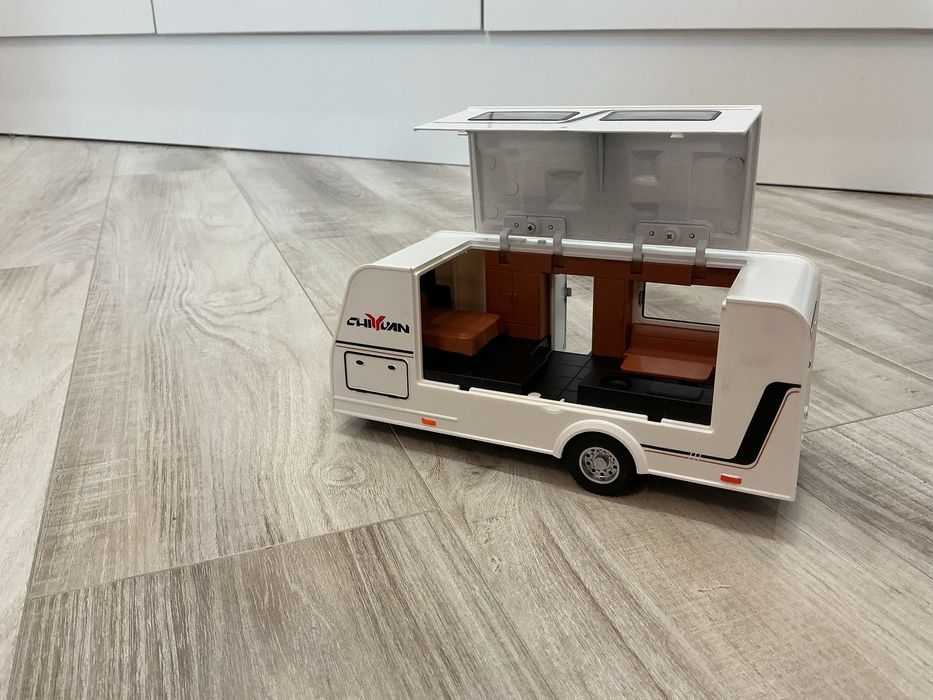 Машину игрушечная, с прицепом