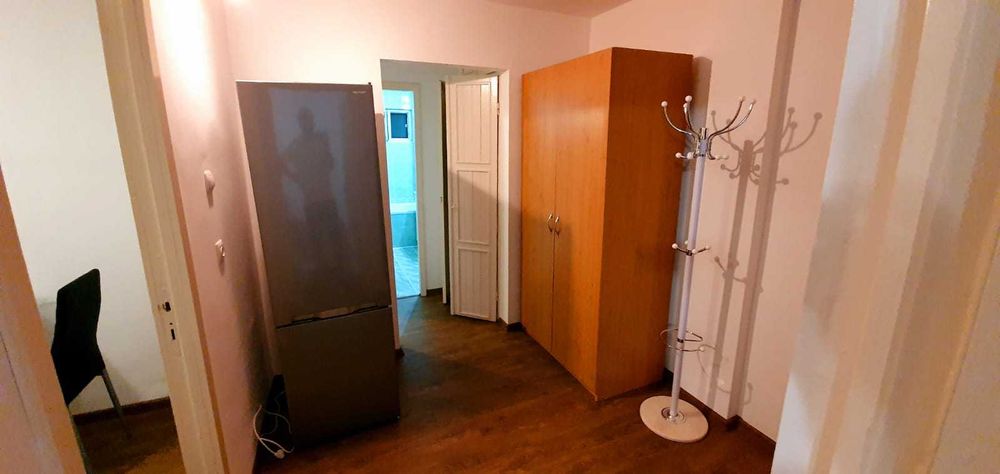 Inchiriez apartament 2 camere, Nufarul, zona Lotus