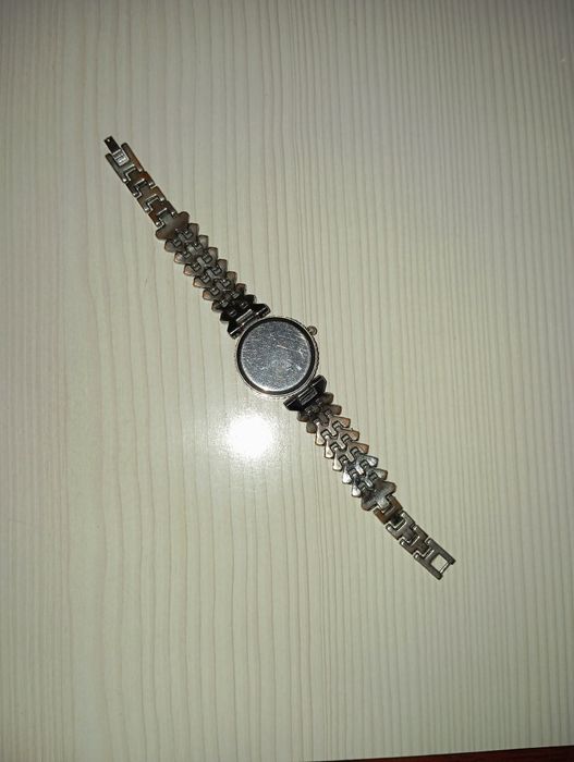 Женские часы б/у