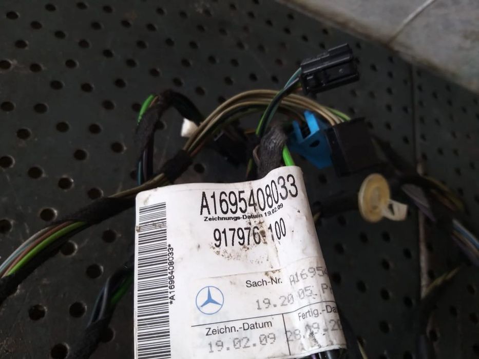 Cablaj instalatie electrica usa stanga fata mercedes a class w169 a1695407705 982661100 a1695408033 917976100