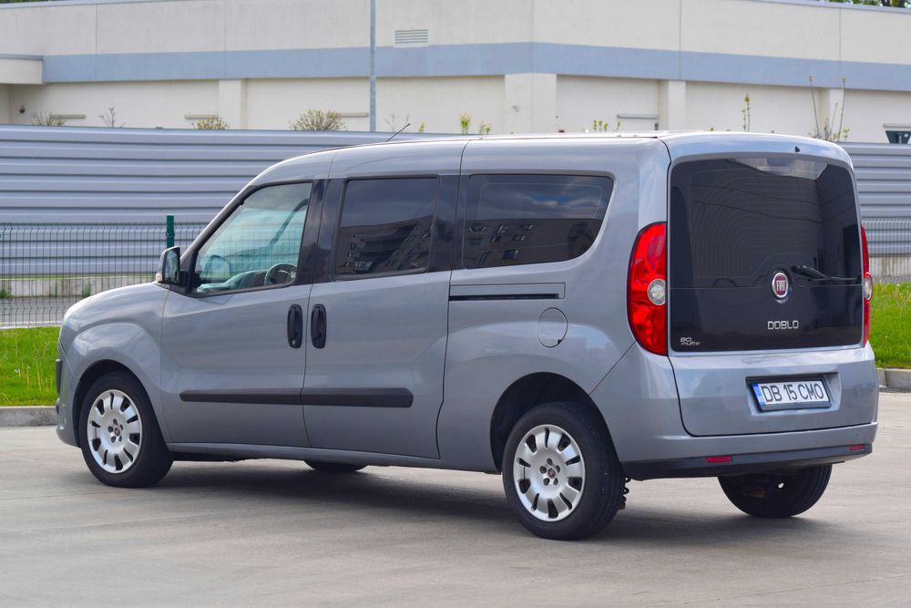 Fiat Doblo 2014 varianta lunga 1.3 diesel 5 locuri stare excelenta.