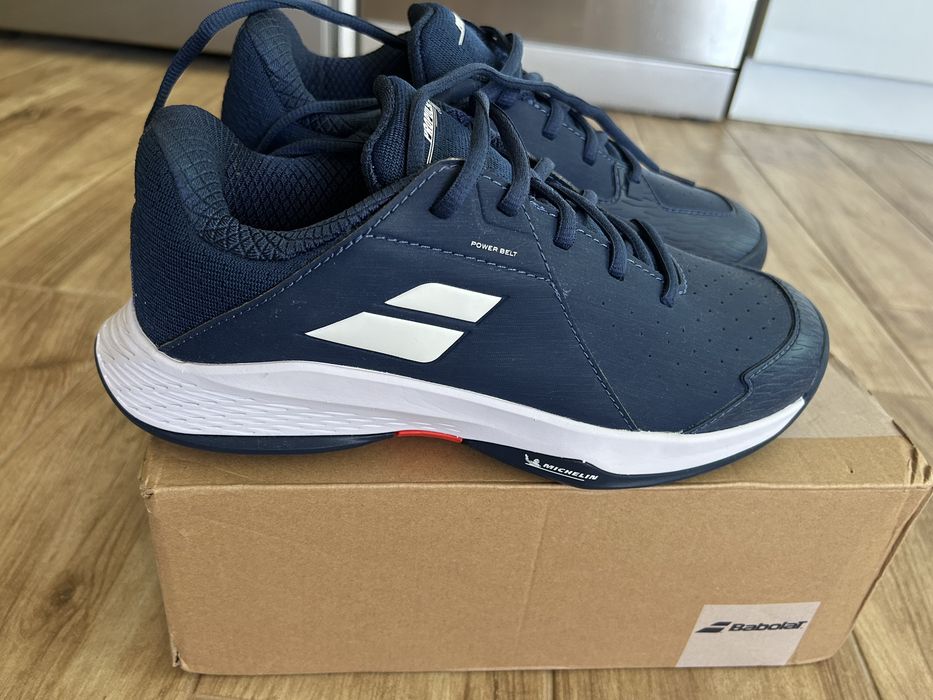Тенис обувки Babolat Propulse Junior 3, размер 40, отговарят на 39