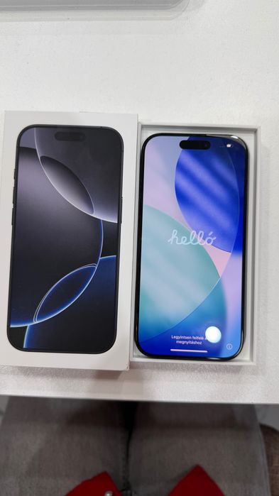 iPhone 16 pro б/у в отличном состоянии