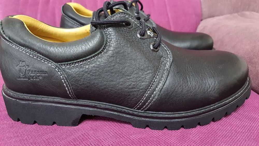 Pantofi trendy full piele de la PANAMA JACK marimea 46