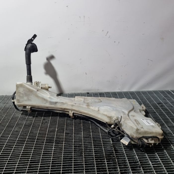 Vas rezervor lichid parbriz BMW X5 E70 - (1333) model cu spalatoare far