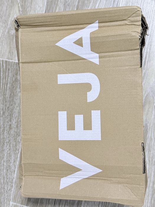 Продам кеды Veja.