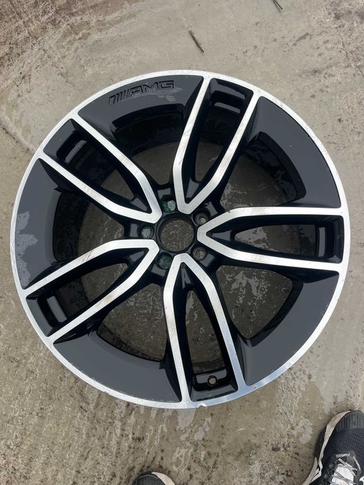 Джанта Mercedes AMG 10x22 ET56,1