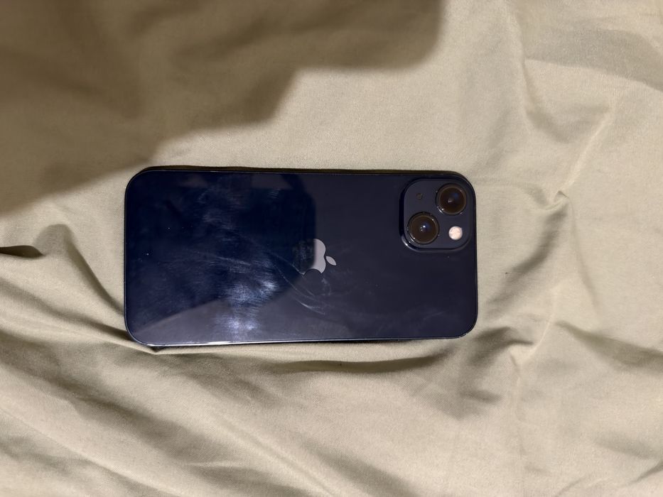 Продам айфон 13, iPhone 13