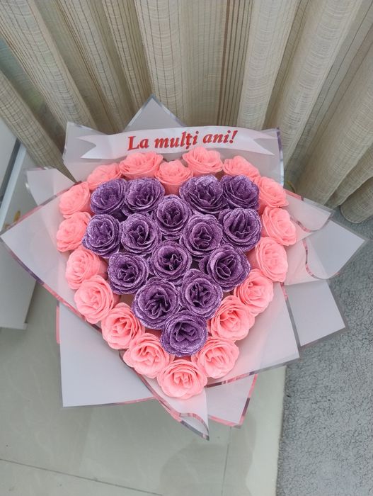 Buchete din trandafiri de sapun,si trandafiri cu sclipici