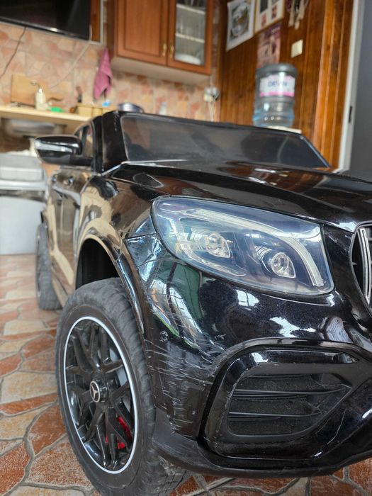 Акумулаторна детска кола Mercedes