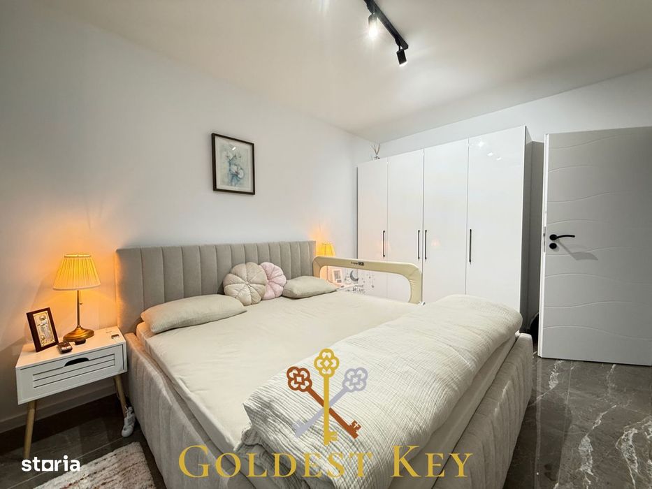 Apartament generos cu 2 camere, balcon, debara si parcare