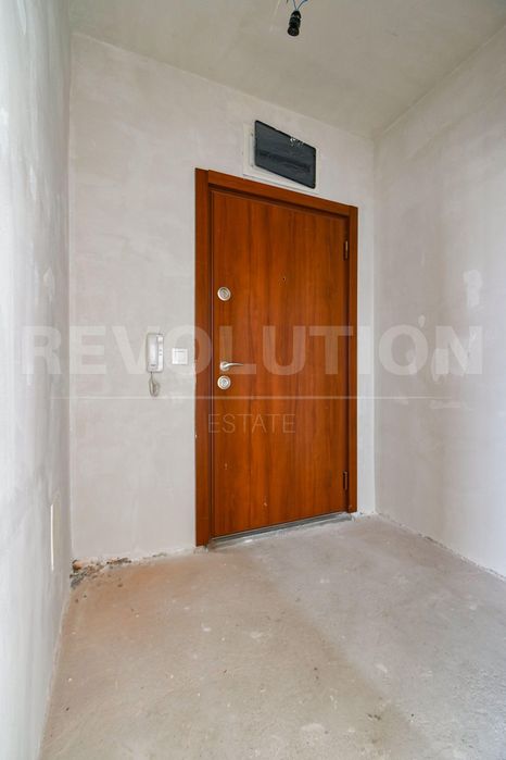 Тристаен апартамент в ж.к. Обеля 1