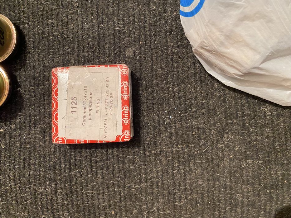 Продам запчасти на ауди 80 б4