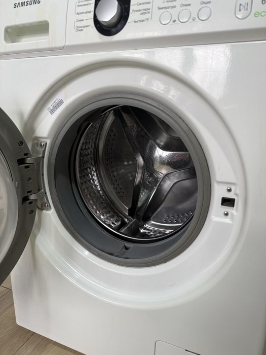 Продам стиральную машину 6кг