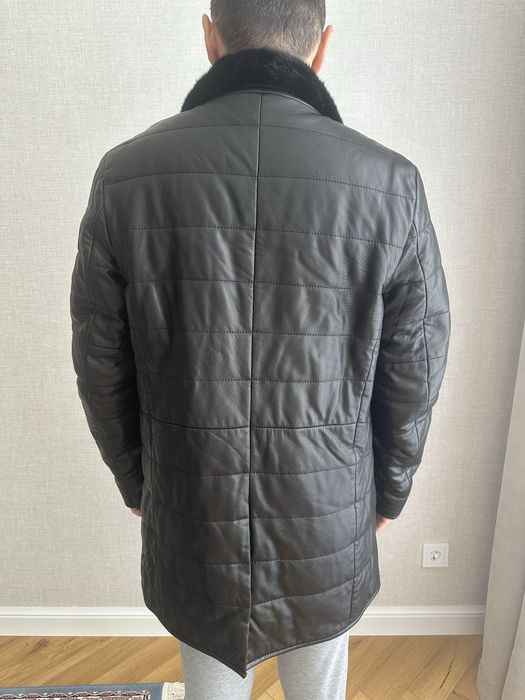 Продается мужчкая дубленка