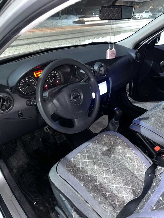 ниссан альмера 2018 года