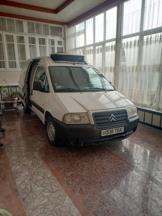 Citroen jumpy сотилади
