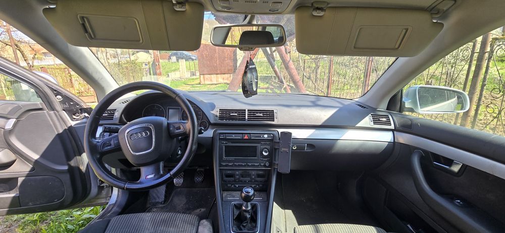 Dezmembrez Audi A4 B7 S-Line