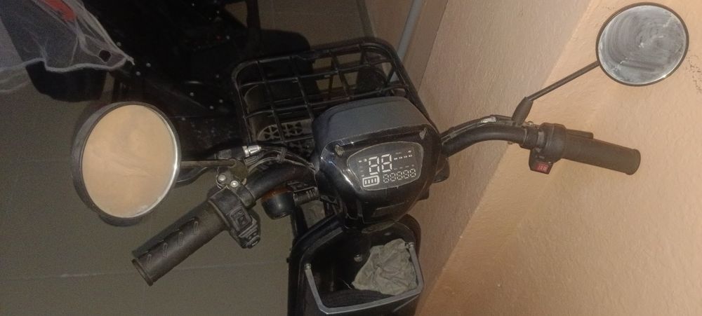 Электронный скутер сатылады