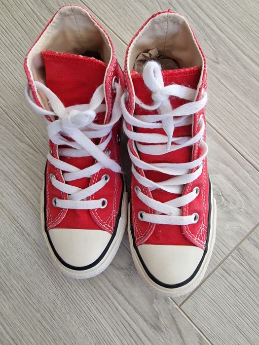 Converse inalt, 33