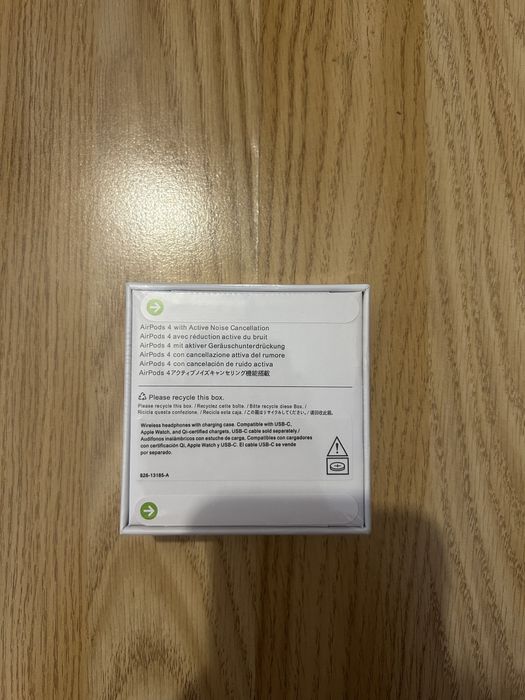 AirPods 4 (Activa noise cancellation)