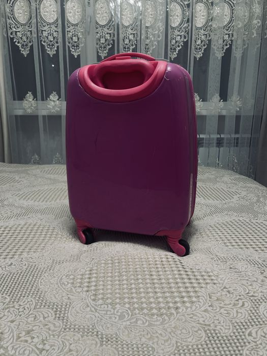 Детский чемодан для девочки