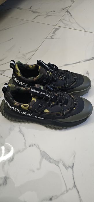 Versace Jeans мъжки маратонки

Маратонки Hyber