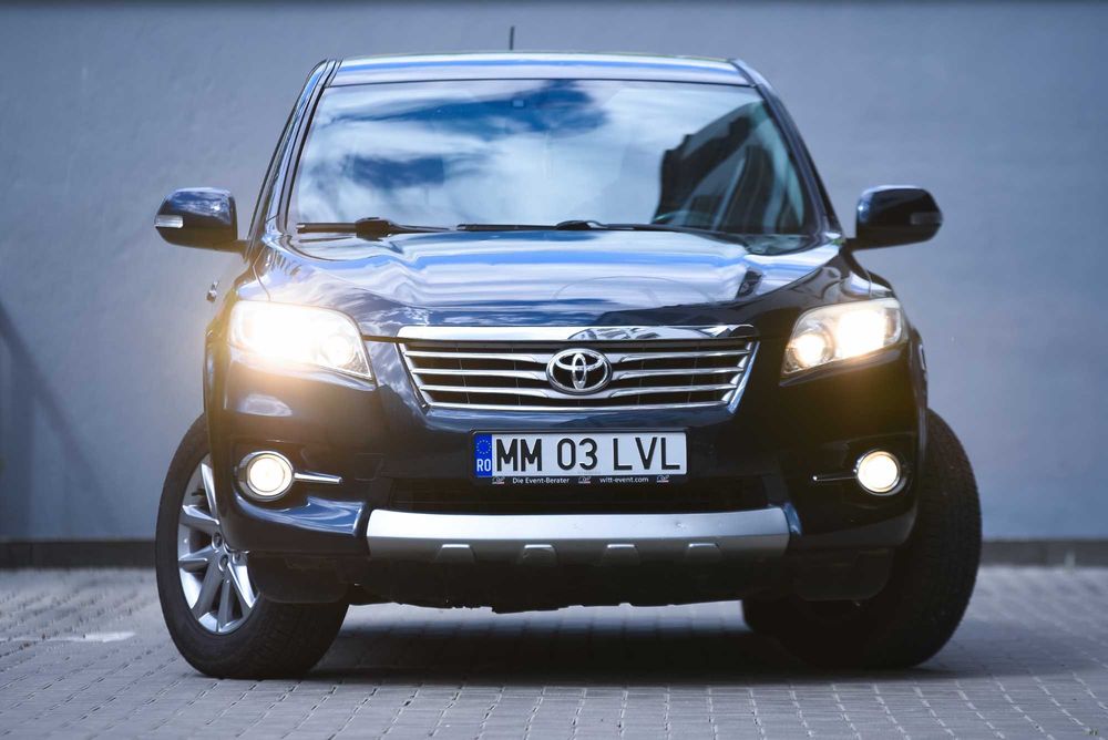 TOYOTA RAV4 2012 — imagine 4