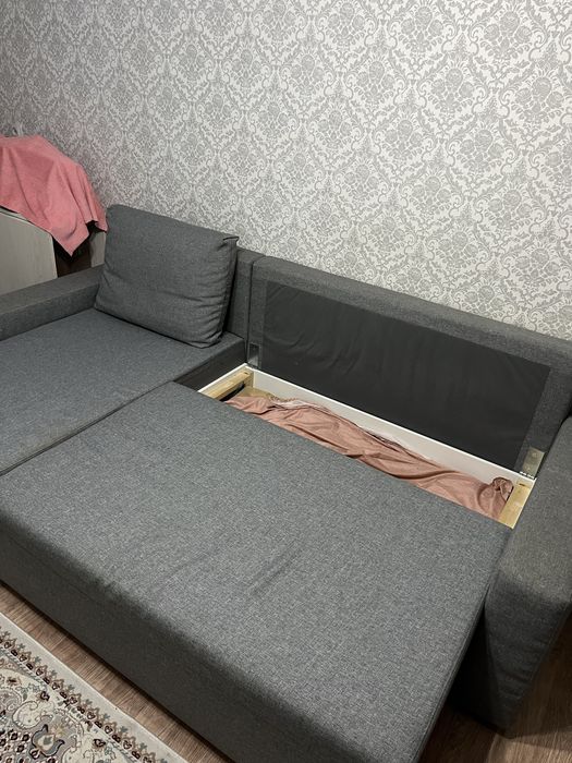 Диван для зала раскладной