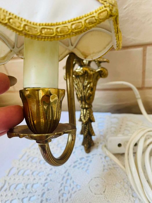 Красива месингова лампа за стена от Англия