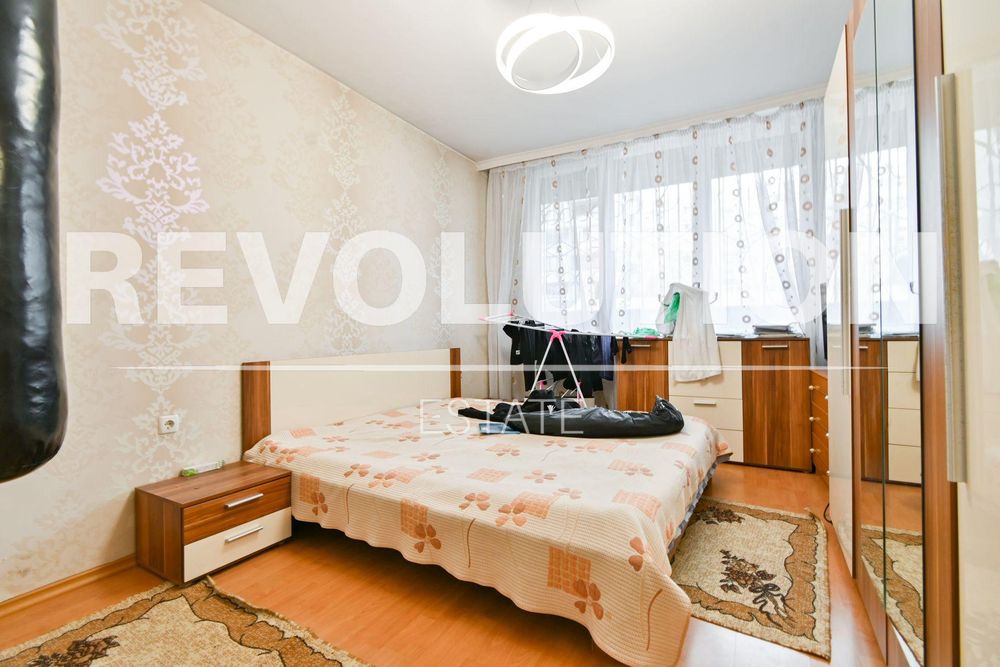 Дава се под наем Четиристаен апартамент в София, Зона Б-5 - 126 кв.м за 1400 € - Снимка #6