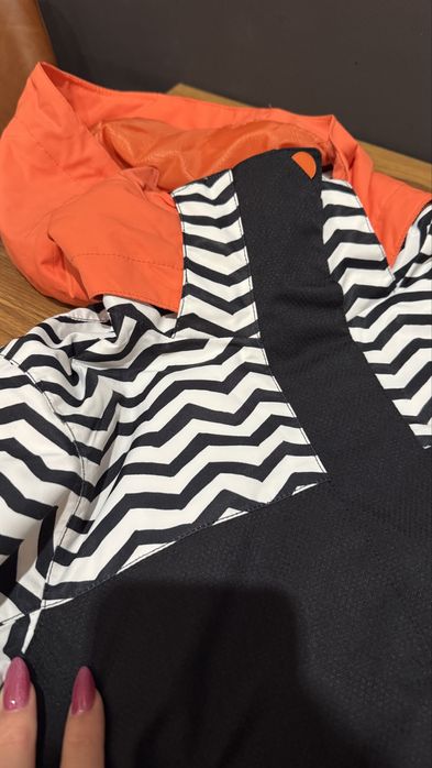 Сноуборд яке- Roxy