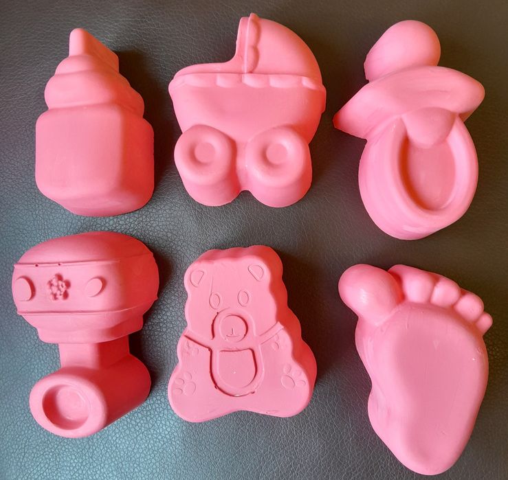 Гипсови фигурки за оцветяване.