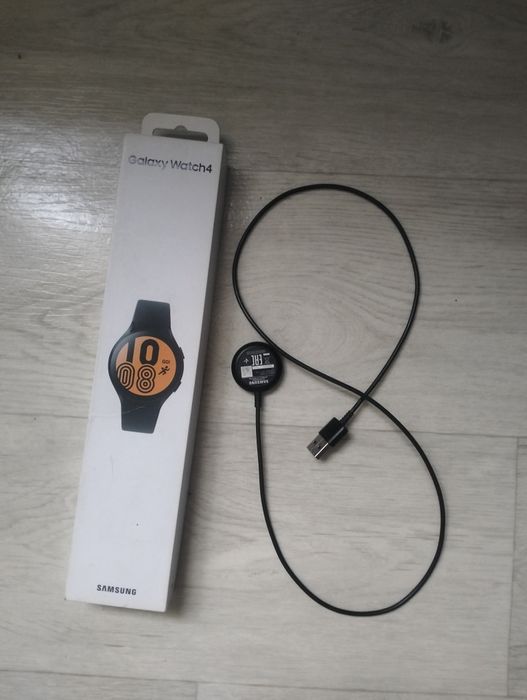 Продам часы смарт