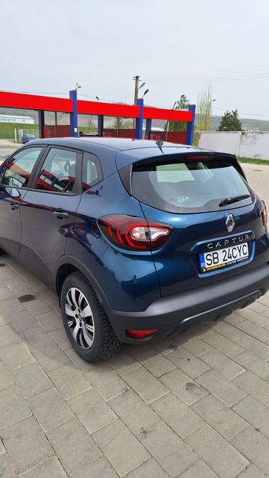 Vând Renault Captur
