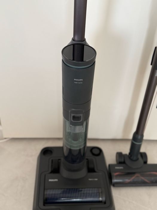 Aspirator vertical 3 in 1 Philips AQUA TRIO seria 7000 XW7264/11