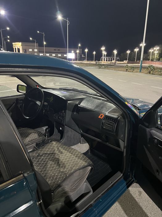 Пассат универсал 1.8 Passat