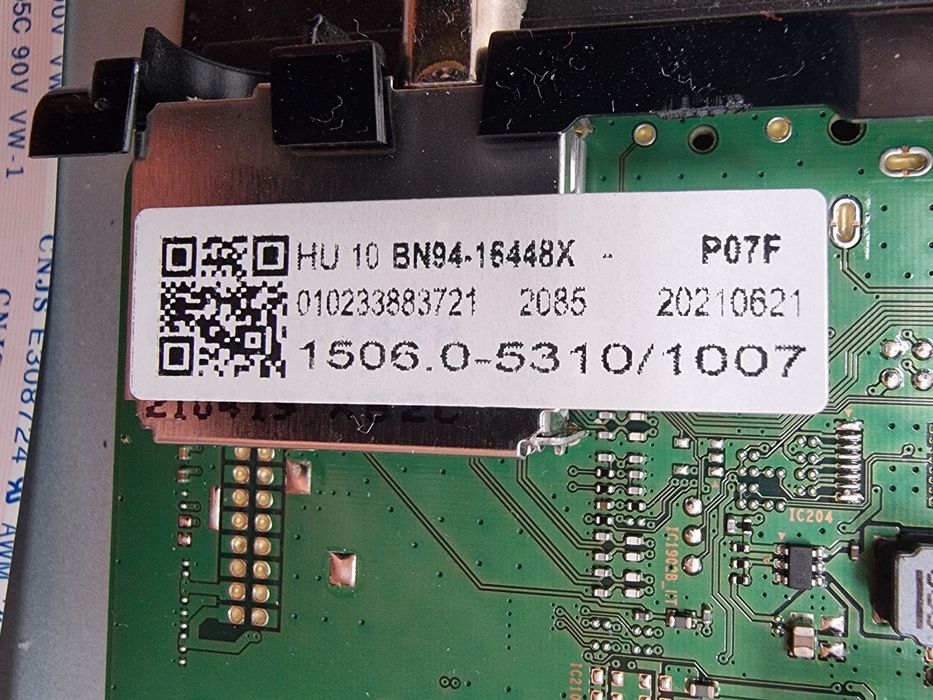 Vand TV Samsung QE50Q60AAU pentru piese.