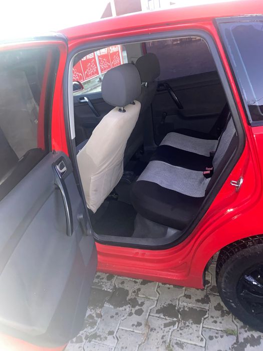 Vând Polo 1.2 benzină 2003 in stare bună negociabil