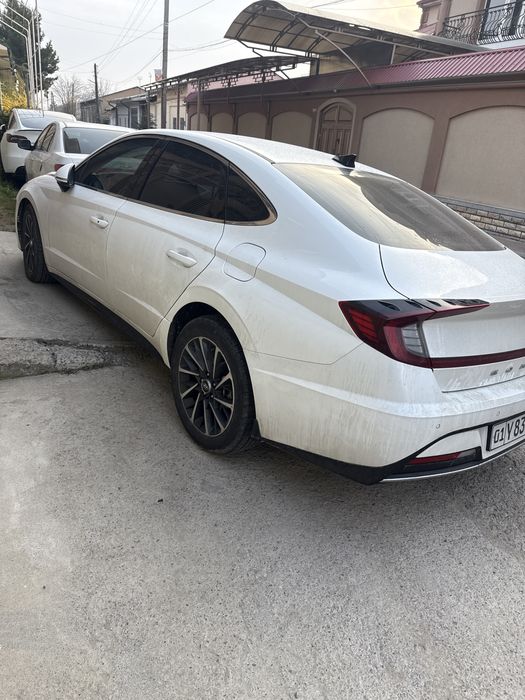 hyundai sanata 2.5 2020